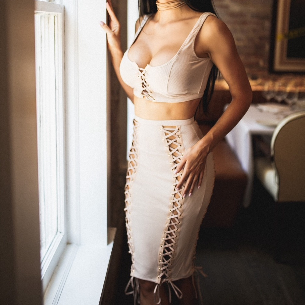 House of CB midi pencil skirt with vegan leather lace details - Picture 5 of 12